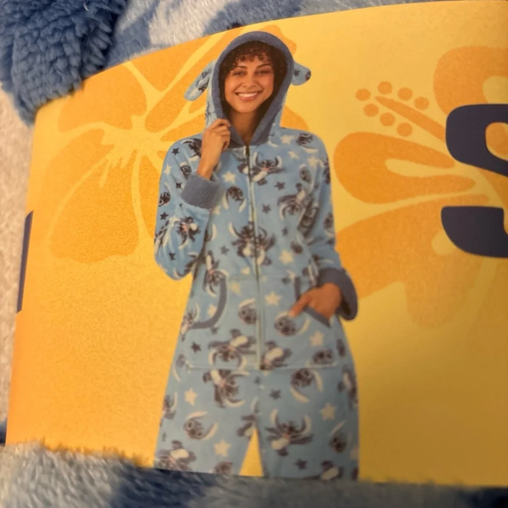 Disney Blue Stitch Fleece Pajama - Picture 3 of 4